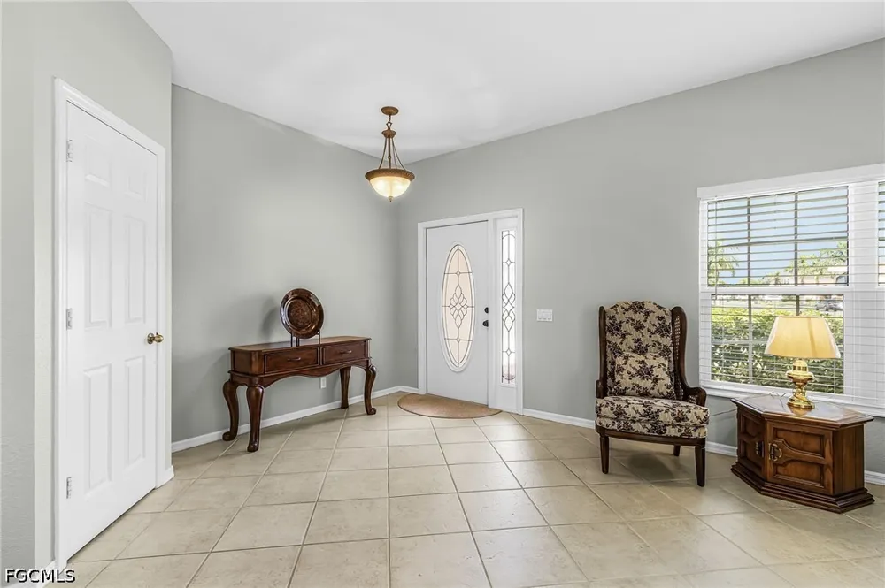 Cape Heather Circle Cape Coral, FL 33991