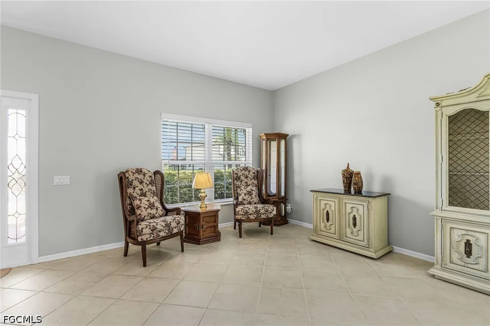 Cape Heather Circle Cape Coral, FL 33991