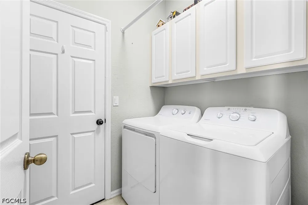 Cape Heather Circle Cape Coral, FL 33991