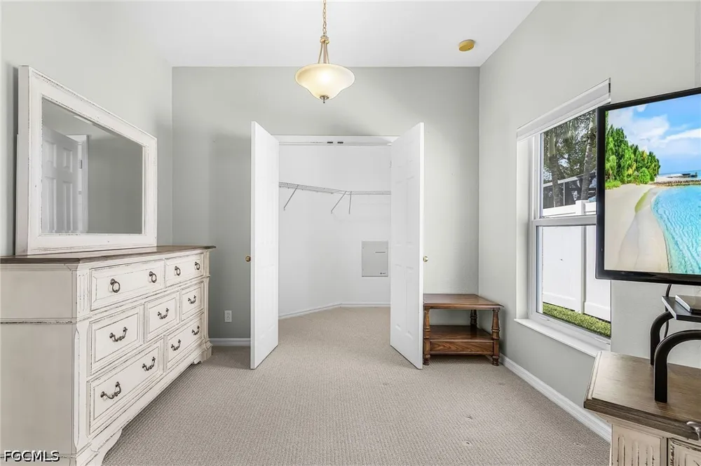 Cape Heather Circle Cape Coral, FL 33991