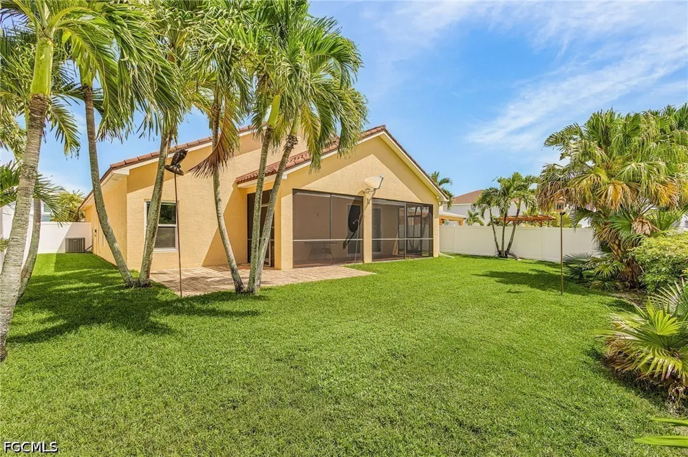 Cape Heather Circle Cape Coral, FL 33991