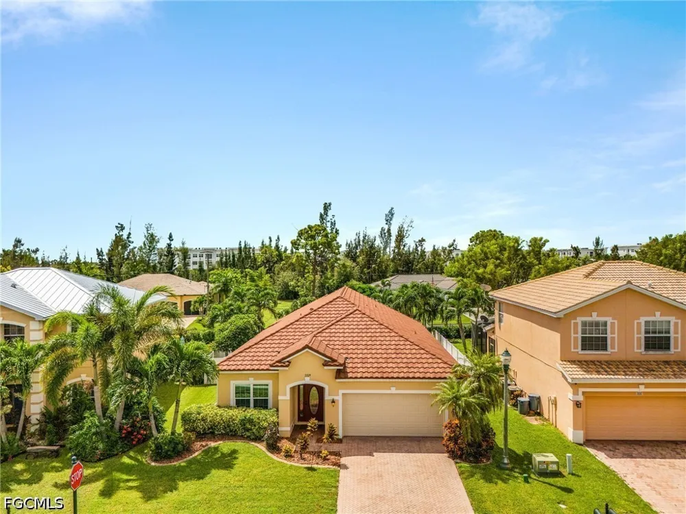 Cape Heather Circle Cape Coral, FL 33991