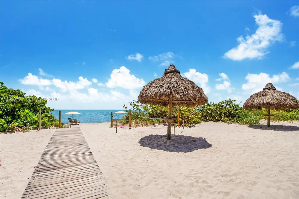 1111 Crandon Blvd #B606 Key Biscayne, FL 33149