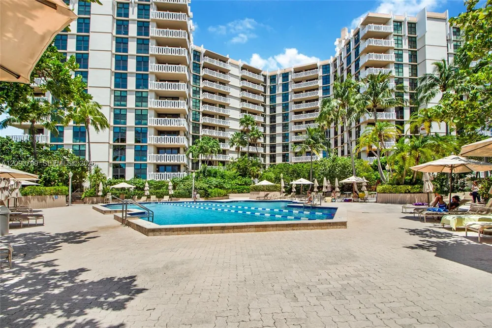 1111 Crandon Blvd #B606 Key Biscayne, FL 33149