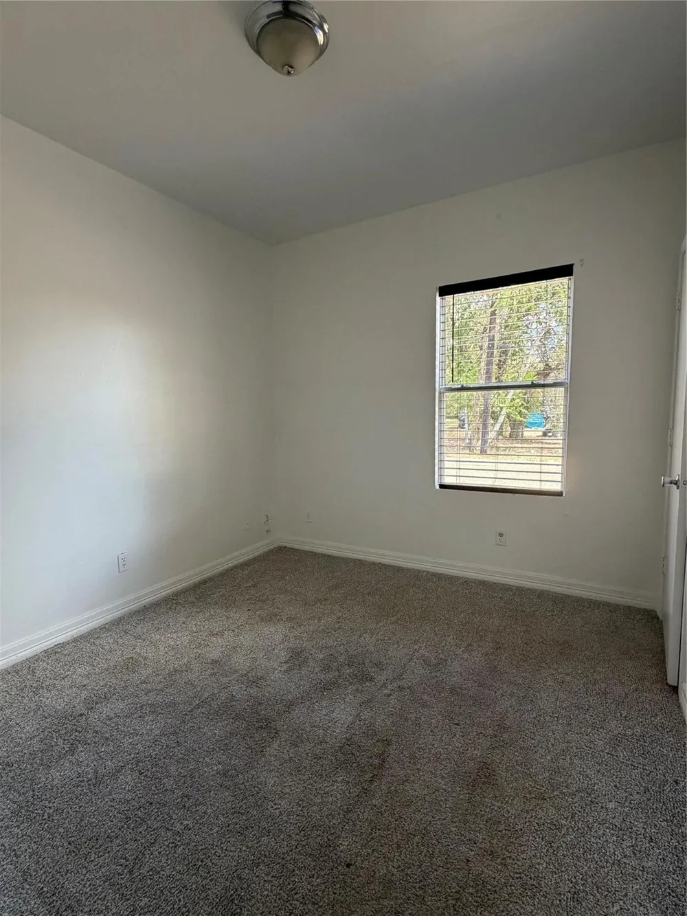 413 W Hamilton Cuero, TX 77954