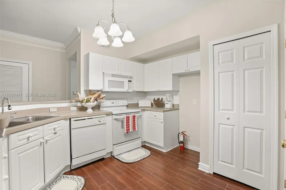 211 Longview #102 Kissimmee, FL 34747