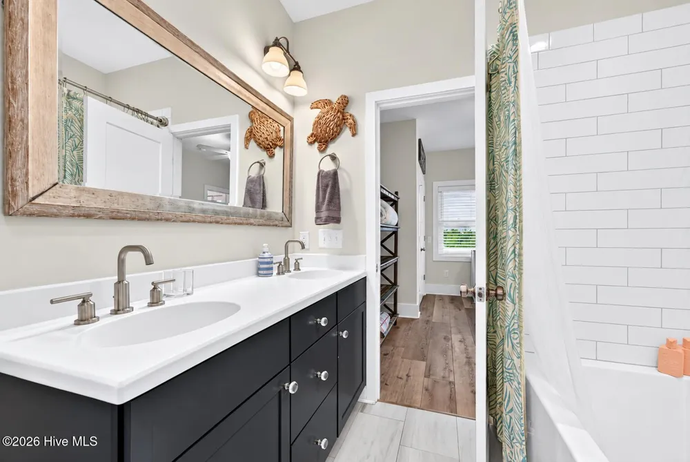 604 Helen Lane Holly Ridge, NC 28445