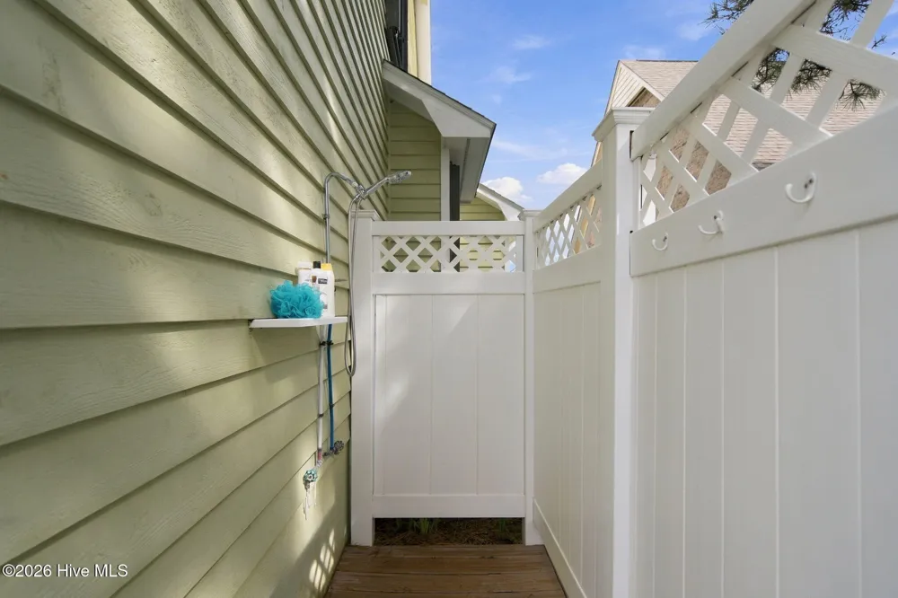 721 Sloop Pointe Lane Kure Beach, NC 28449