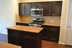 1810 Hidden Springs Path Round Rock, TX 78665