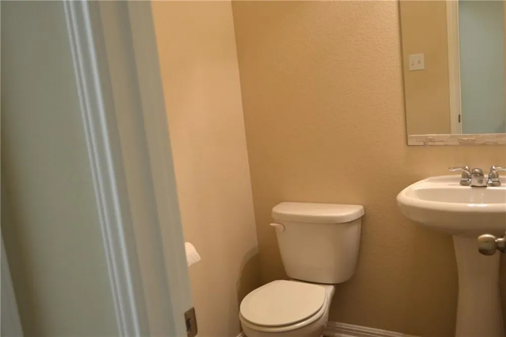 1810 Hidden Springs Path Round Rock, TX 78665