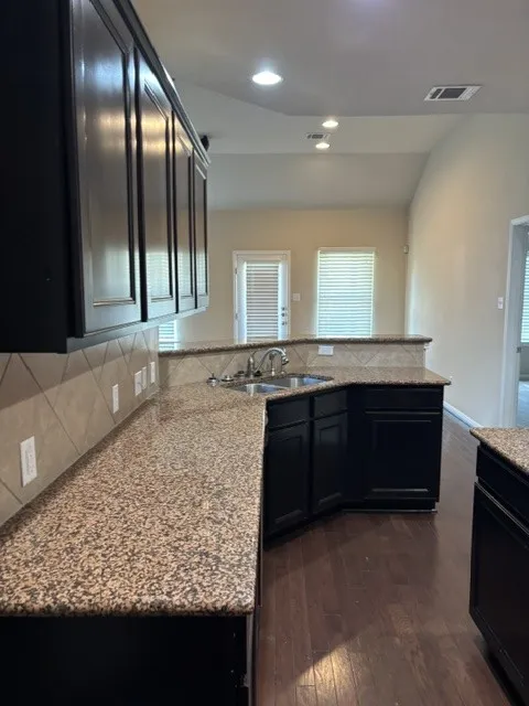 1810 Hidden Springs Path Round Rock, TX 78665