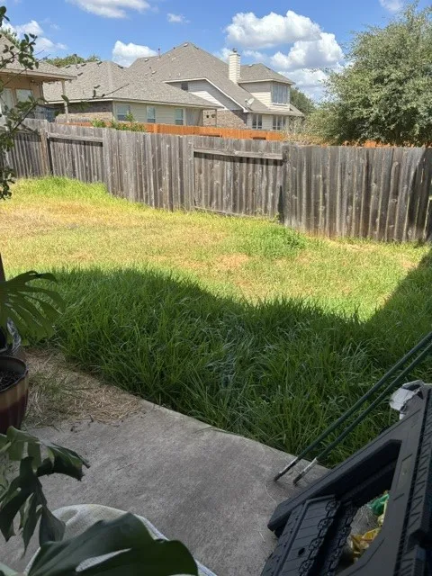 1810 Hidden Springs Path Round Rock, TX 78665