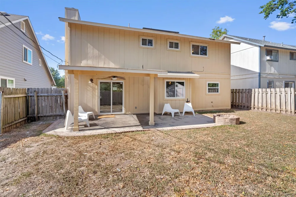 9809 Meadowheath Drive Austin, TX 78729