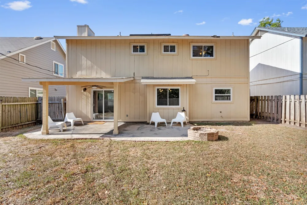 9809 Meadowheath Drive Austin, TX 78729