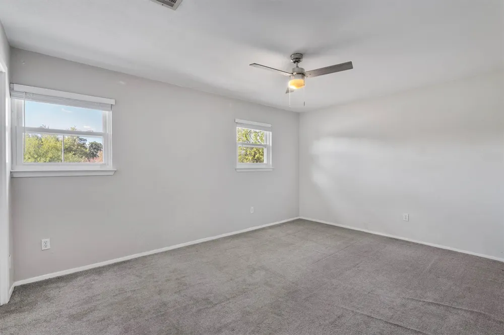 9809 Meadowheath Drive Austin, TX 78729