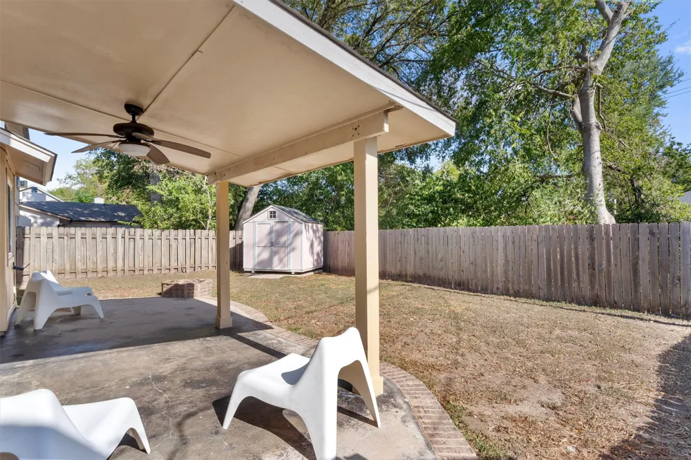 9809 Meadowheath Drive Austin, TX 78729
