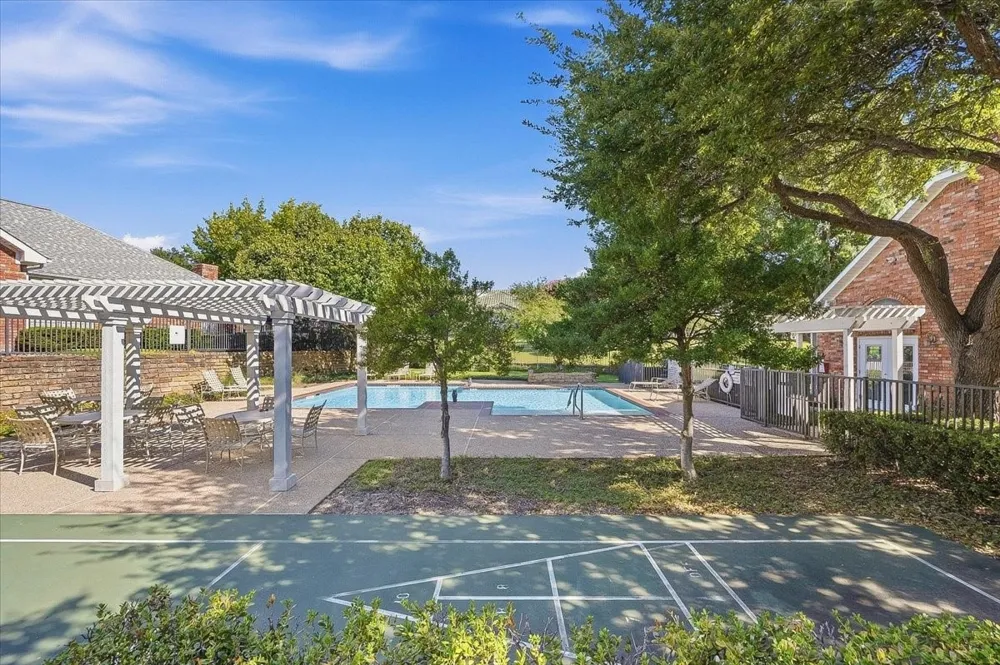6153 Welden Court Fort Worth, TX 76132