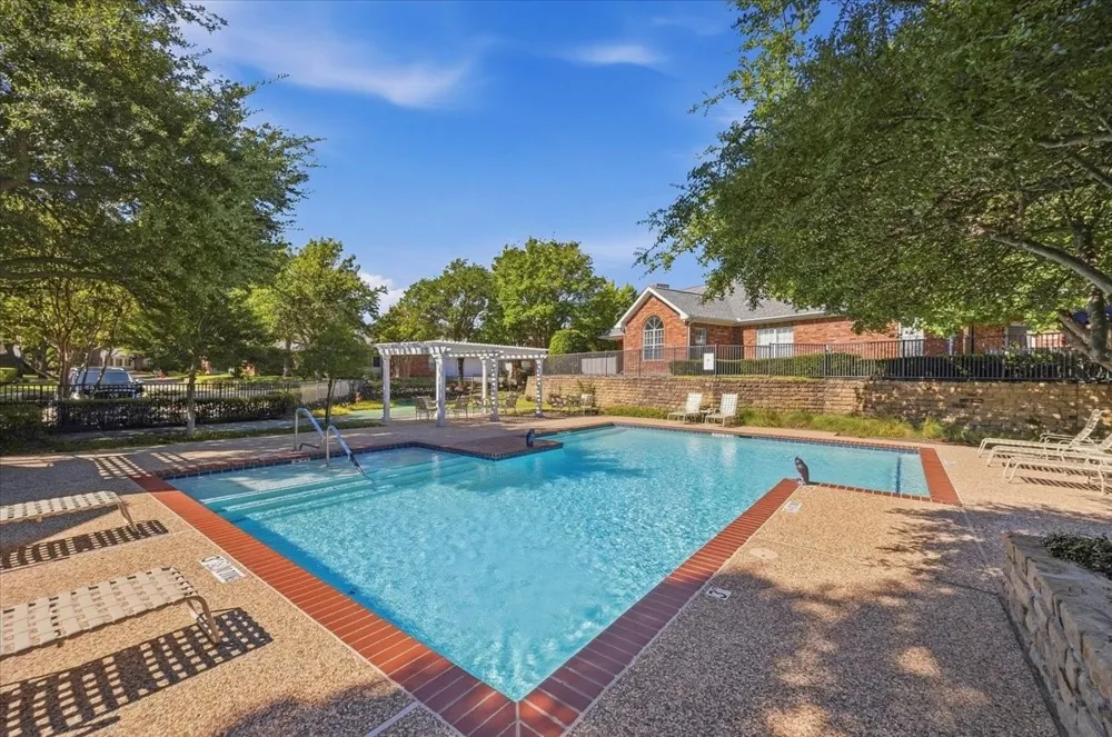 6153 Welden Court Fort Worth, TX 76132