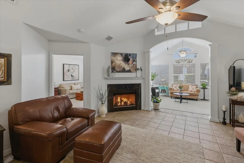 6153 Welden Court Fort Worth, TX 76132