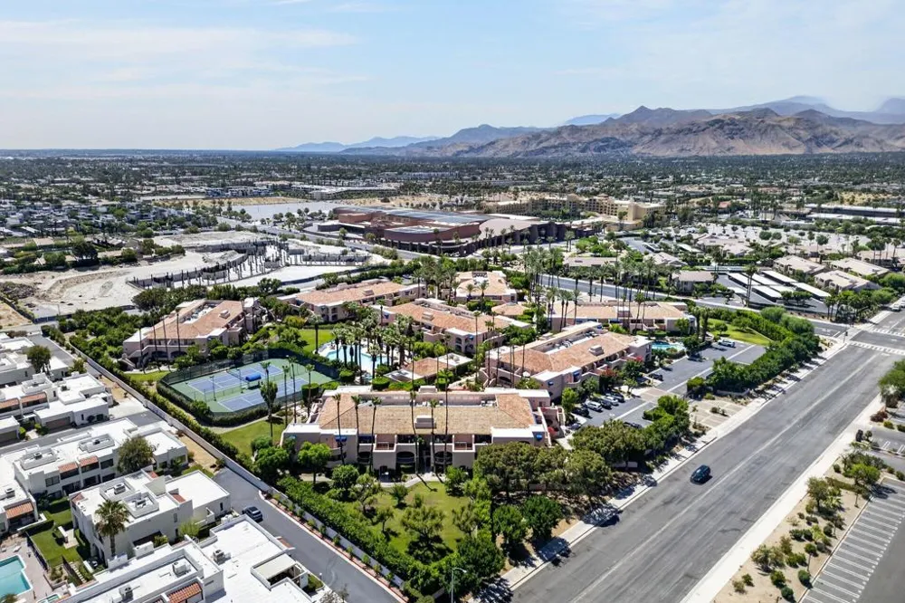 500 E Amado Road #313 Palm Springs, CA 92262