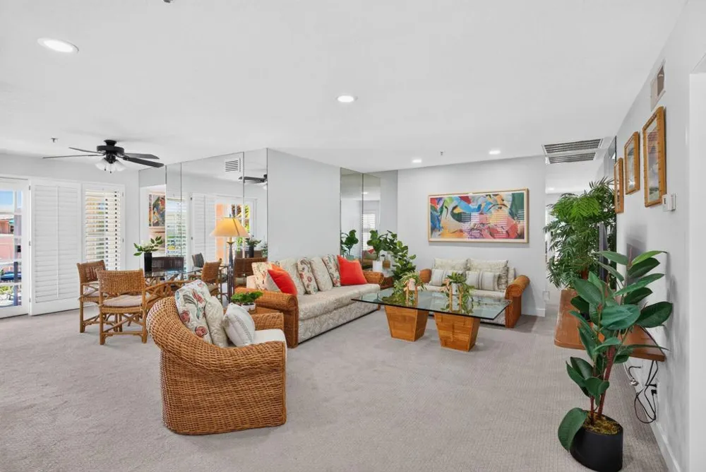 500 E Amado Road #313 Palm Springs, CA 92262