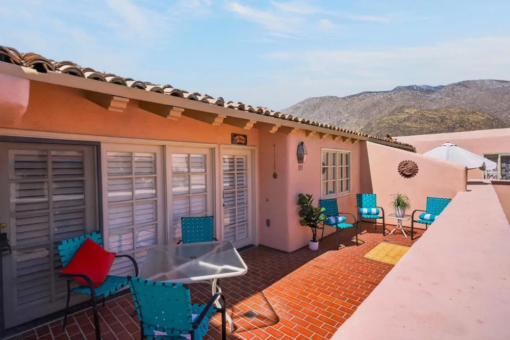 500 E Amado Road #313 Palm Springs, CA 92262