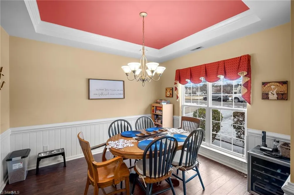 4236 Laurel Ridge Circle Winston-Salem, NC 27107
