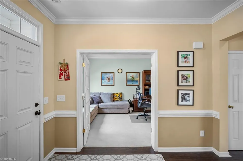 4236 Laurel Ridge Circle Winston-Salem, NC 27107