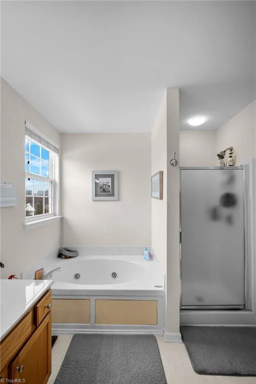 4236 Laurel Ridge Circle Winston-Salem, NC 27107
