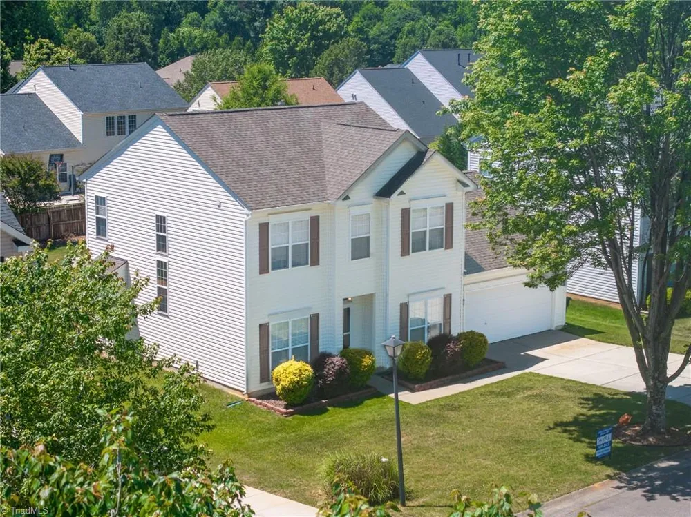 4236 Laurel Ridge Circle Winston-Salem, NC 27107