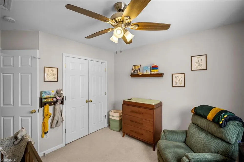 4236 Laurel Ridge Circle Winston-Salem, NC 27107