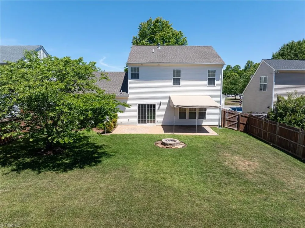 4236 Laurel Ridge Circle Winston-Salem, NC 27107