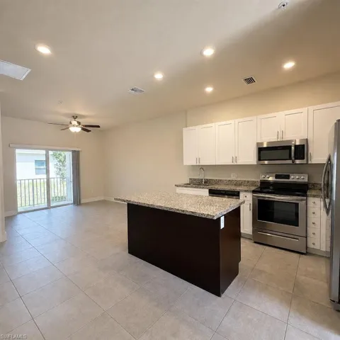 3313 SW 8th Place #107
