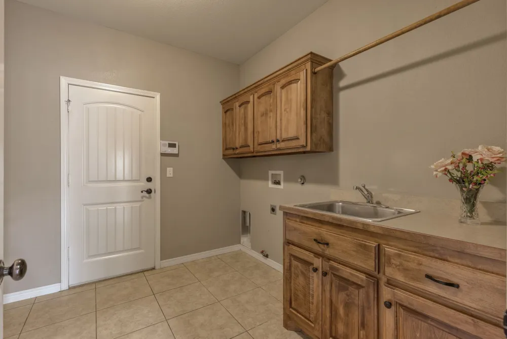 10483 S 86th East EastAvenue Bixby, OK 74133