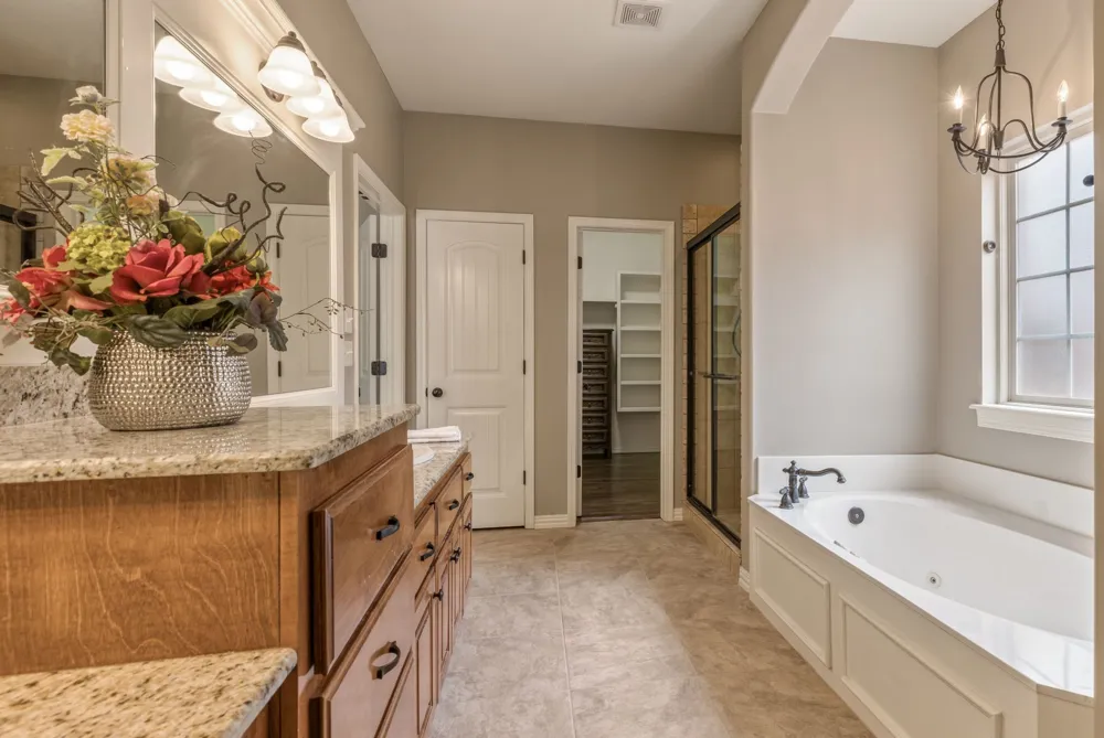 10483 S 86th East EastAvenue Bixby, OK 74133
