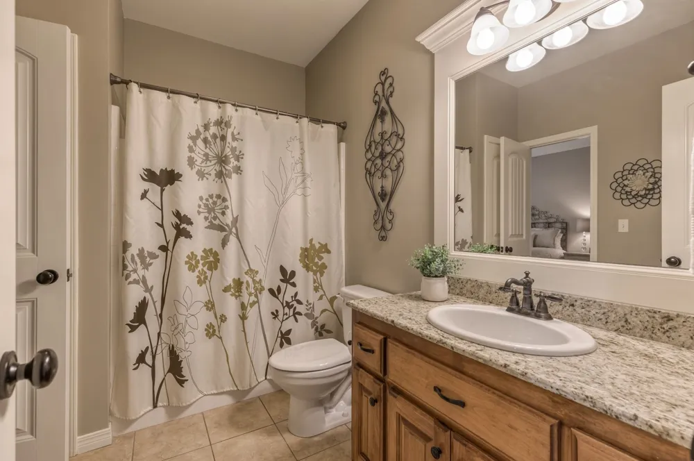 10483 S 86th East EastAvenue Bixby, OK 74133
