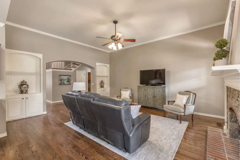 10483 S 86th East EastAvenue Bixby, OK 74133