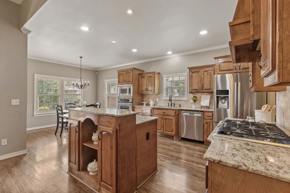 10483 S 86th East EastAvenue Bixby, OK 74133