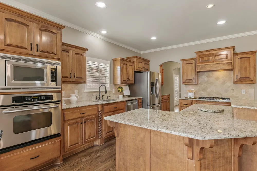 10483 S 86th East EastAvenue Bixby, OK 74133