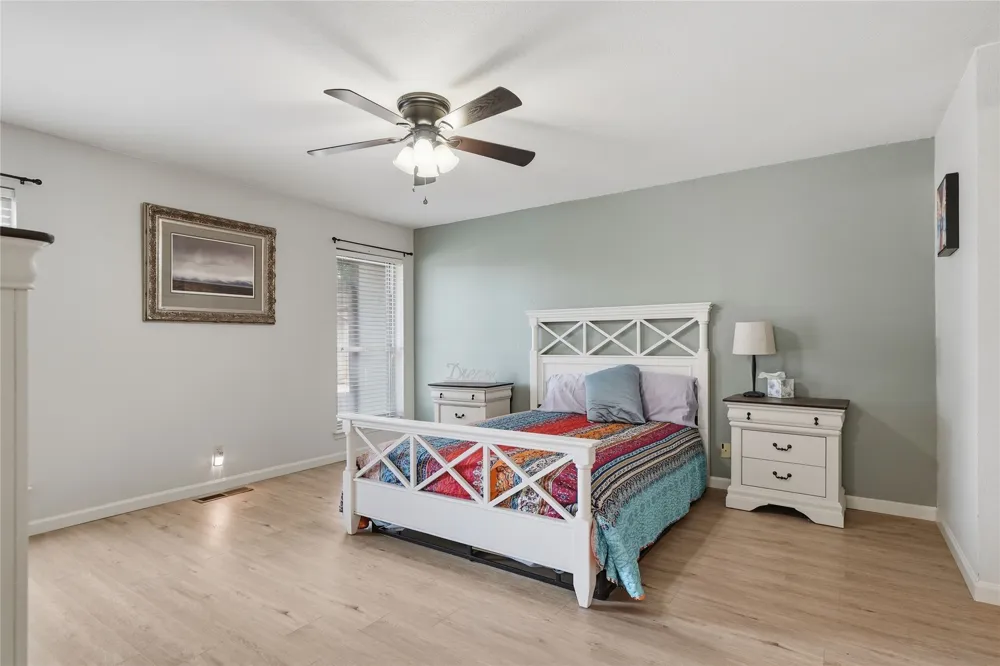 8812 S Delaware Place Tulsa, OK 74137