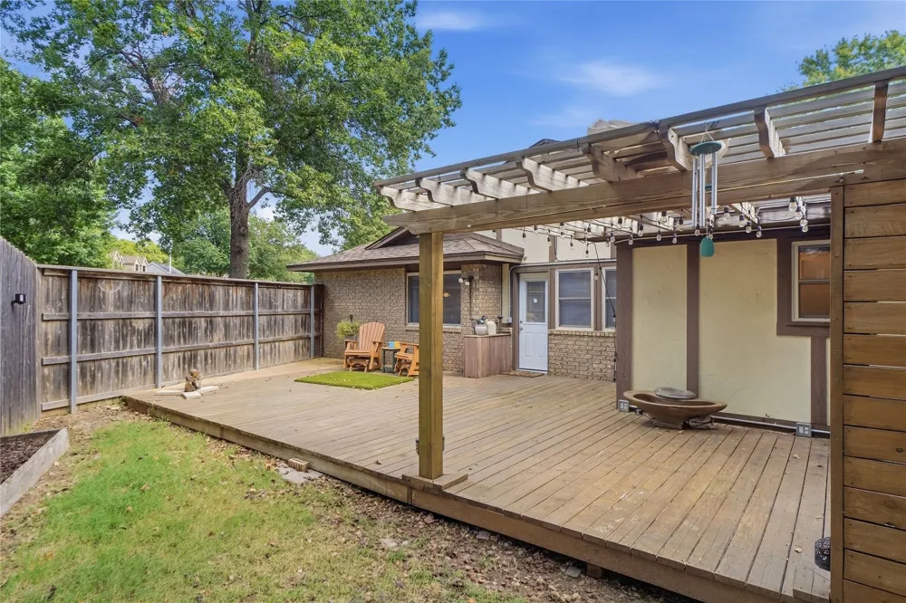 8812 S Delaware Place Tulsa, OK 74137