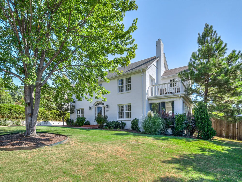 3863 S Utica Avenue Tulsa, OK 74105