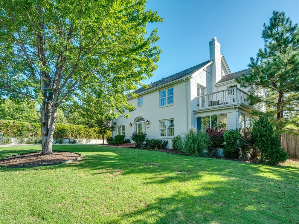 3863 S Utica Avenue Tulsa, OK 74105