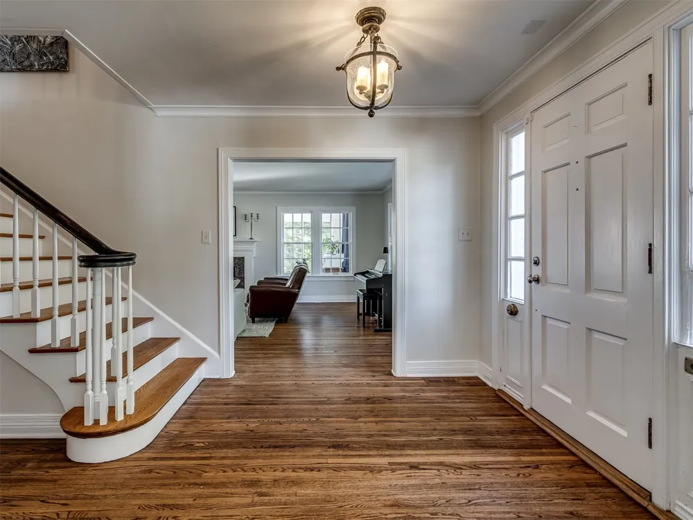 3863 S Utica Avenue Tulsa, OK 74105