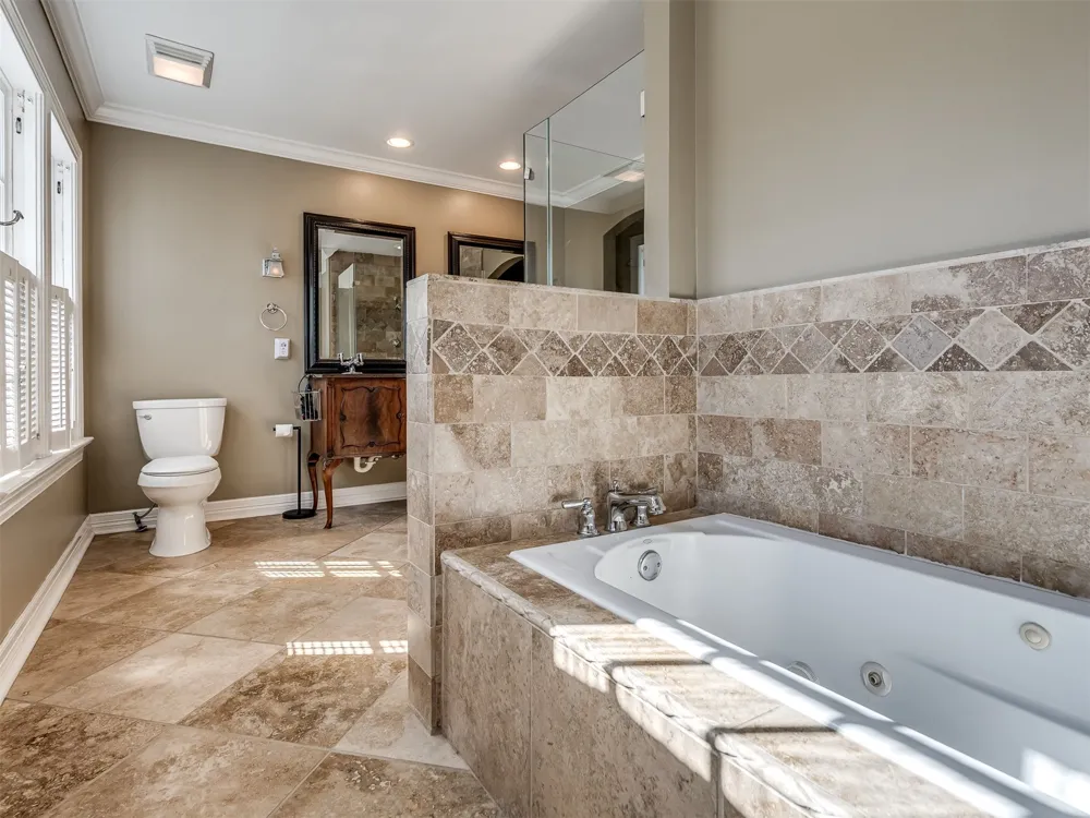 3863 S Utica Avenue Tulsa, OK 74105