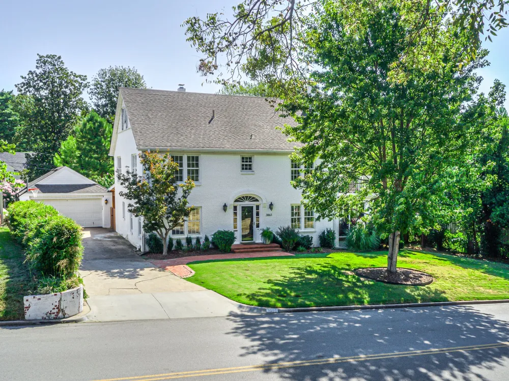 3863 S Utica Avenue Tulsa, OK 74105