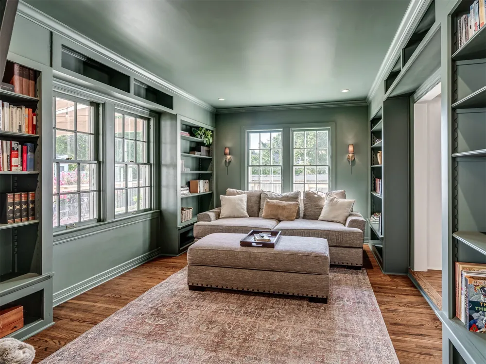 3863 S Utica Avenue Tulsa, OK 74105