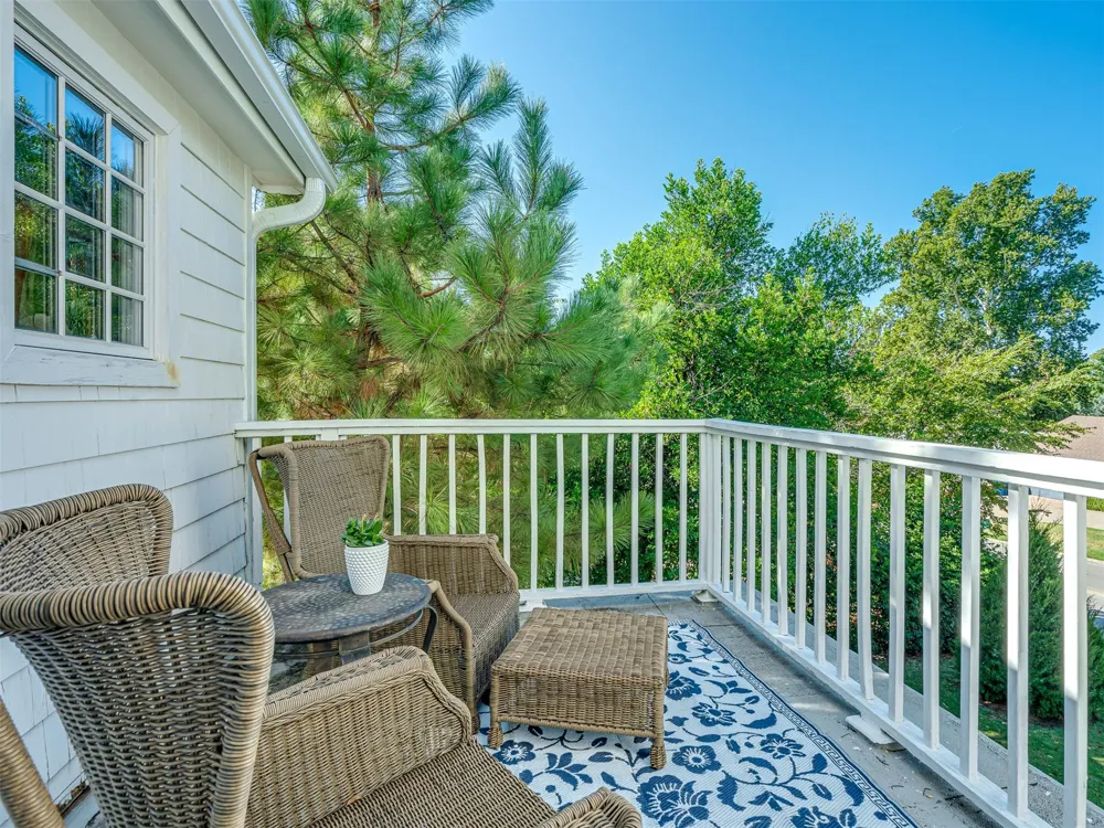 3863 S Utica Avenue Tulsa, OK 74105