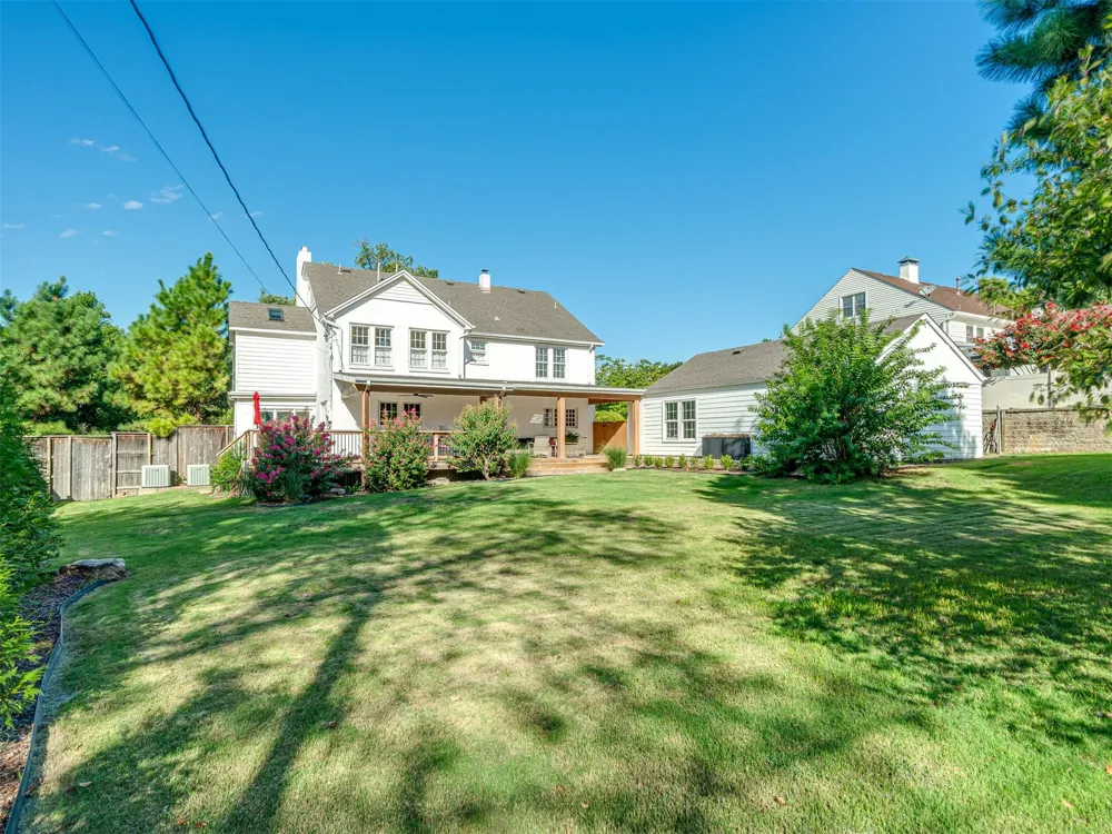 3863 S Utica Avenue Tulsa, OK 74105
