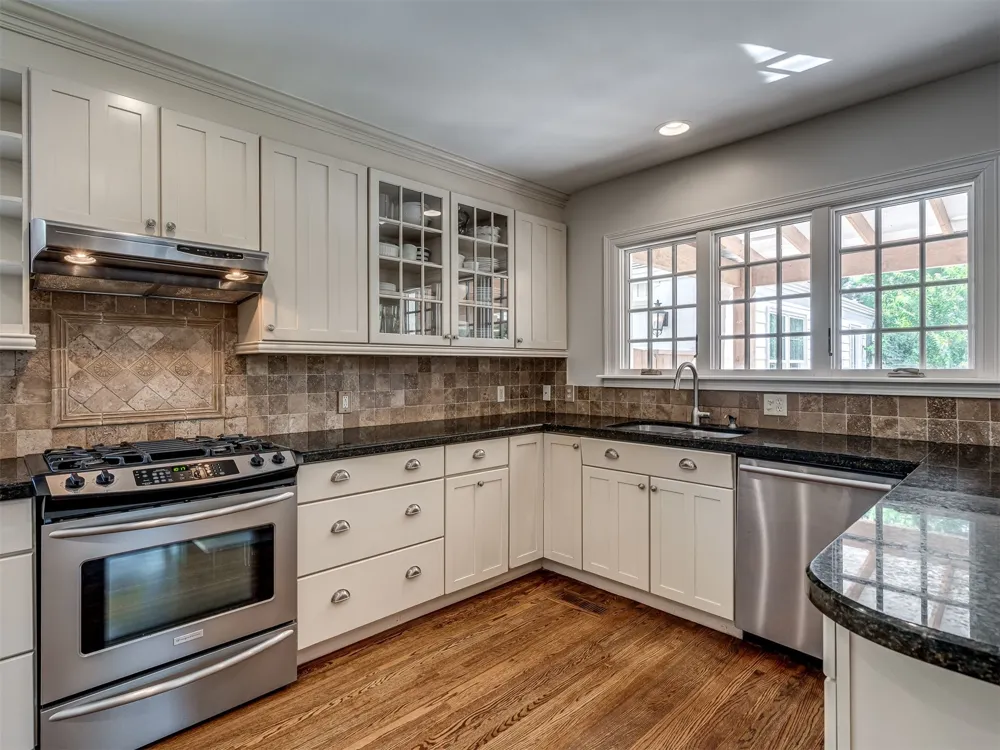 3863 S Utica Avenue Tulsa, OK 74105